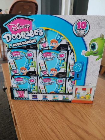 Display 18 doorables movie moments série 3 Disney