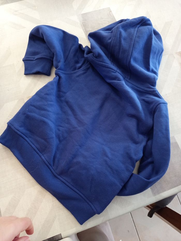 Pull à capuche - photo numéro 4