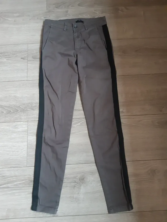 pantalon chino