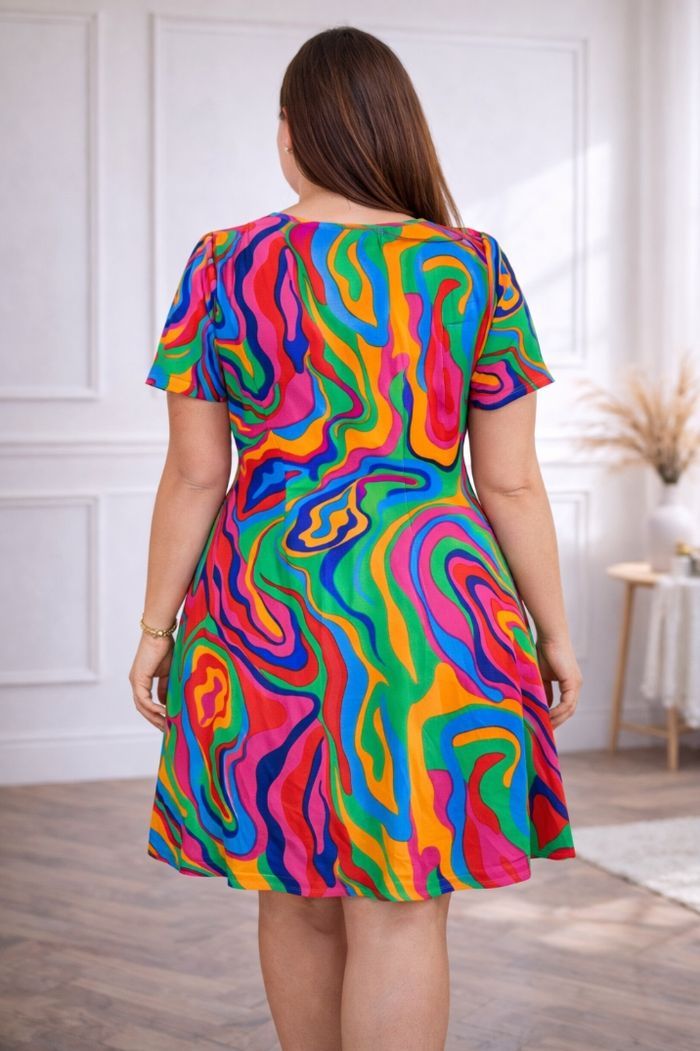 Robe vertige psychédélique hypnotique multicolore Femme Taille 54 marque Boohoo 💍 - photo numéro 2