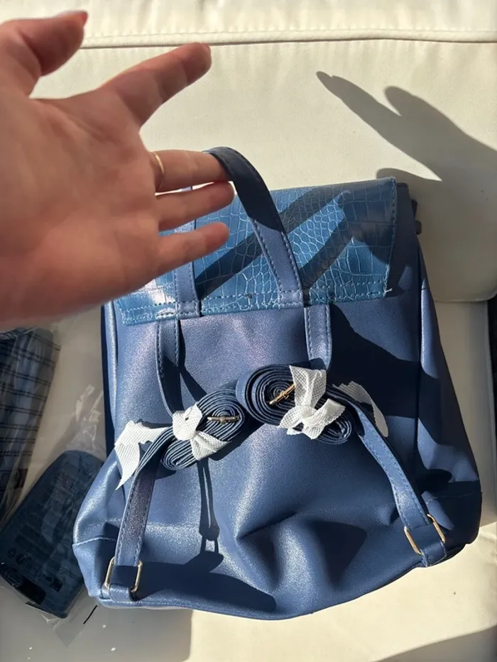 Sac à dos bleu - photo numéro 5