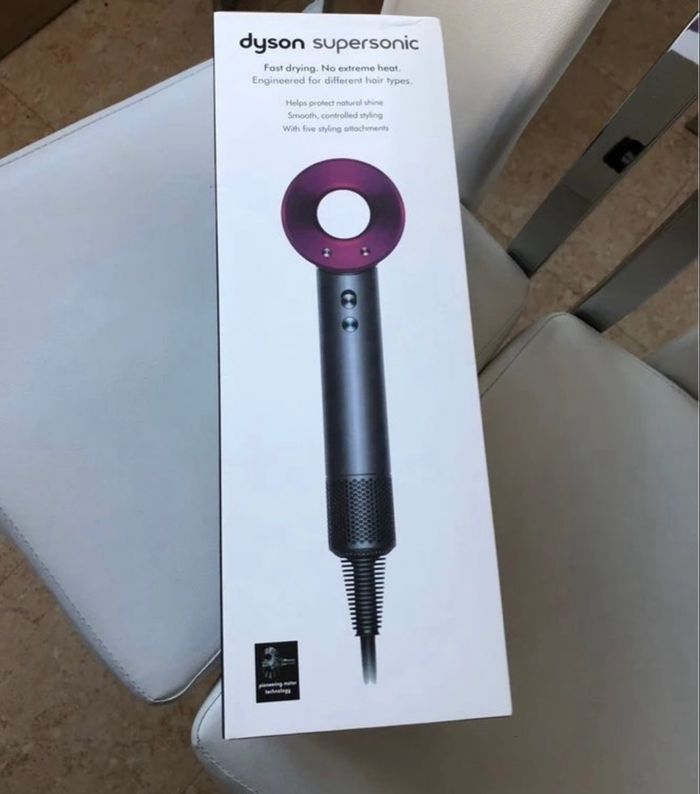 Dyson supersonic