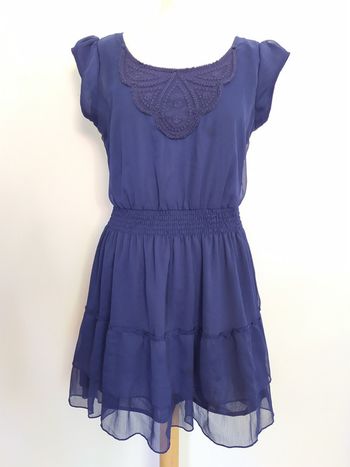 Robe élégante doublé bleu marine