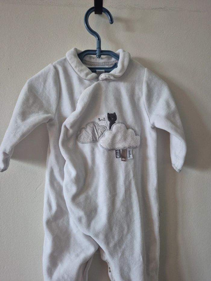 Pyjama - photo numéro 2