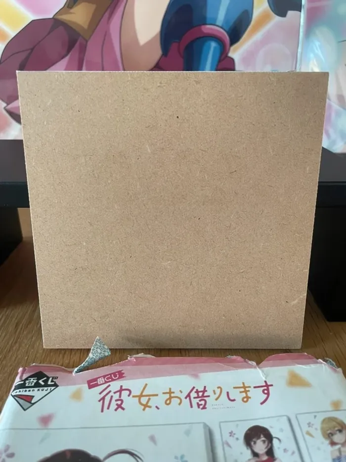 Rent-A-Girlfriend – Canvas Board Chizuru Mizuhara Ichiban Kuji 12 cm - photo numéro 3