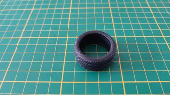 Pneu avant seul pièce détachée miniature Bburago burago Porsche 911 Carrera 1993 rouge 1/18 1/18e 1/