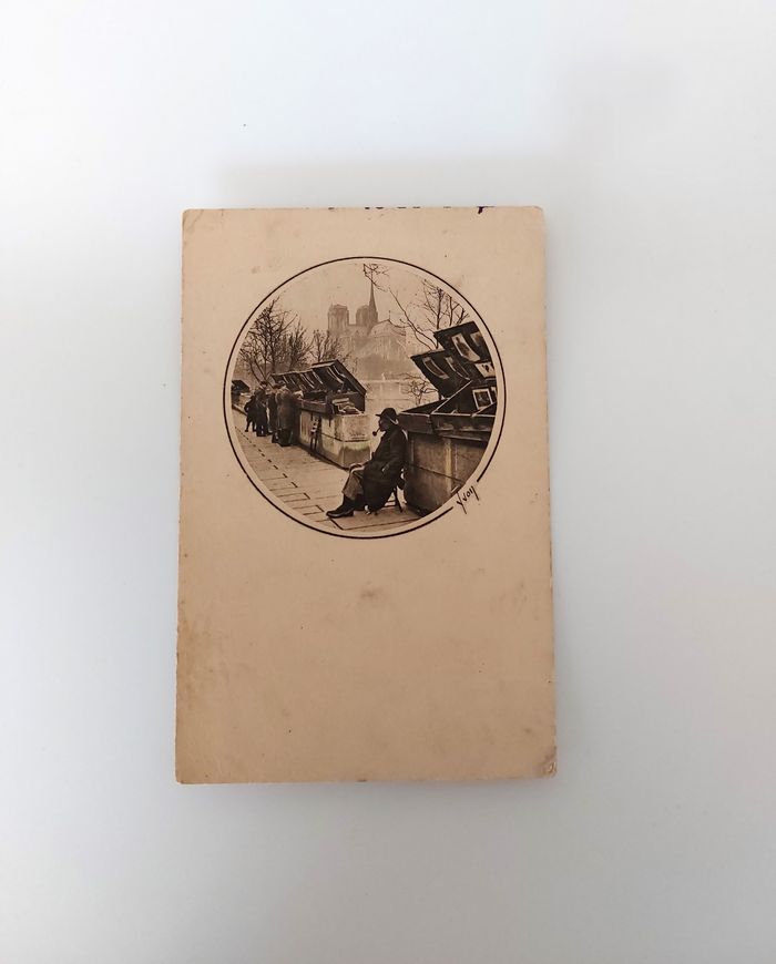 Paris ancienne carte postale CPA noir et blanc le bouquiniste du quai de la Tournelle Yvon