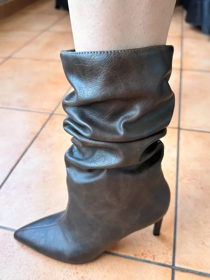 Bottines à talons aiguilles Bershka – Pointure 36 - photo numéro 2
