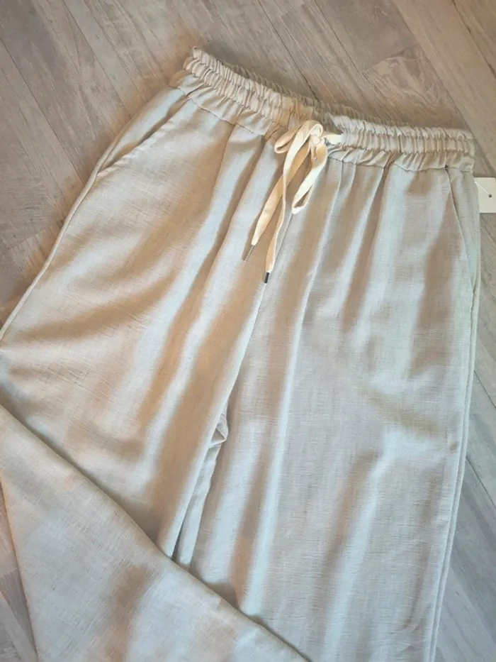 Pantalon palazzo beige - photo numéro 3
