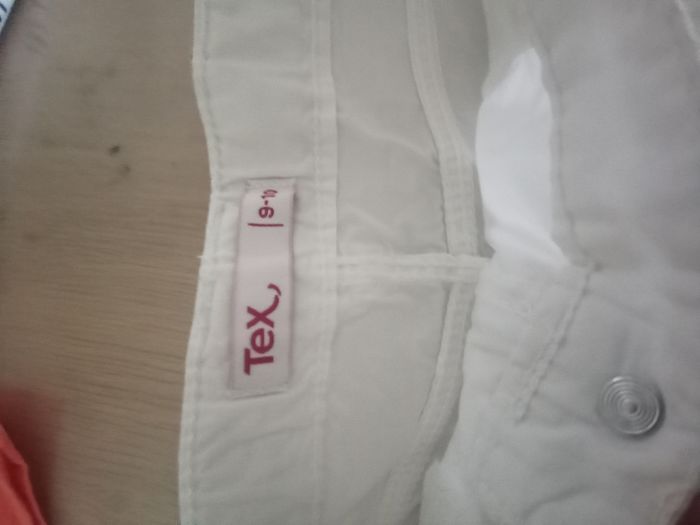 Lot fille été 8-9 ans dont 4 neufs avec étiquette - photo numéro 3