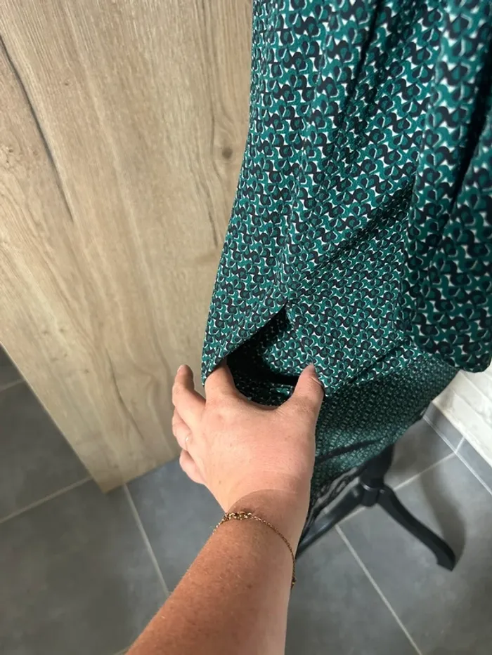 Robe Gerard darel taille 38 - photo numéro 3
