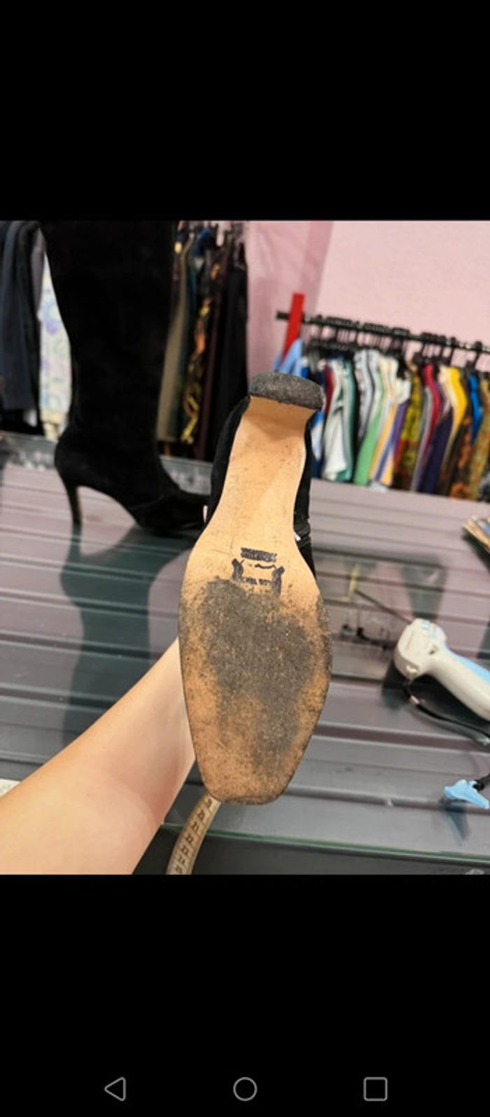 Bottes en daim cuir noir vintage talon carré - photo numéro 6