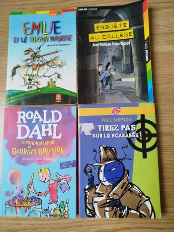 Lot de 4 livres junior à partir de 9 ans 