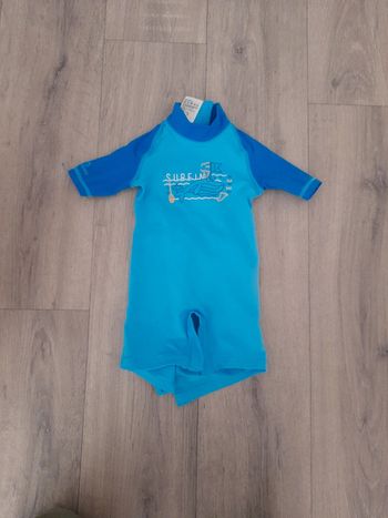 Combinaison anti uv 12 mois