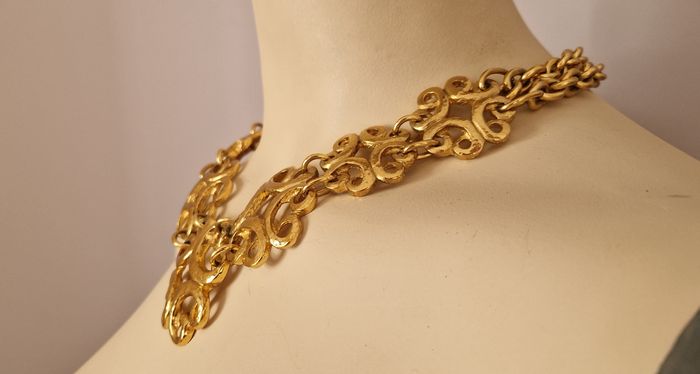 Collier YSL - Comme neuf - photo numéro 3