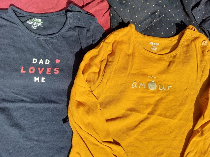 Lot 4 t-shirts 24 mois manches longues kiabi - photo numéro 2