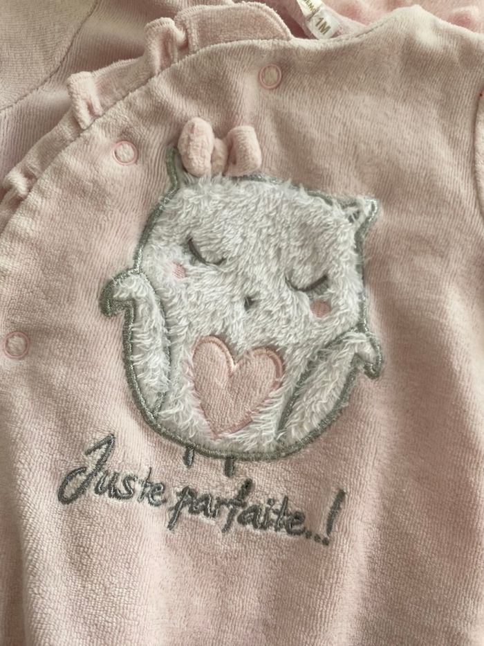 Pyjama 1 mois🌸 - photo numéro 2
