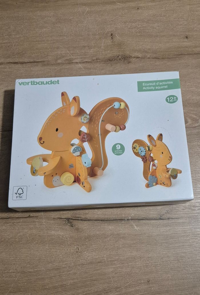 Écureuil d'activités en bois - photo numéro 10