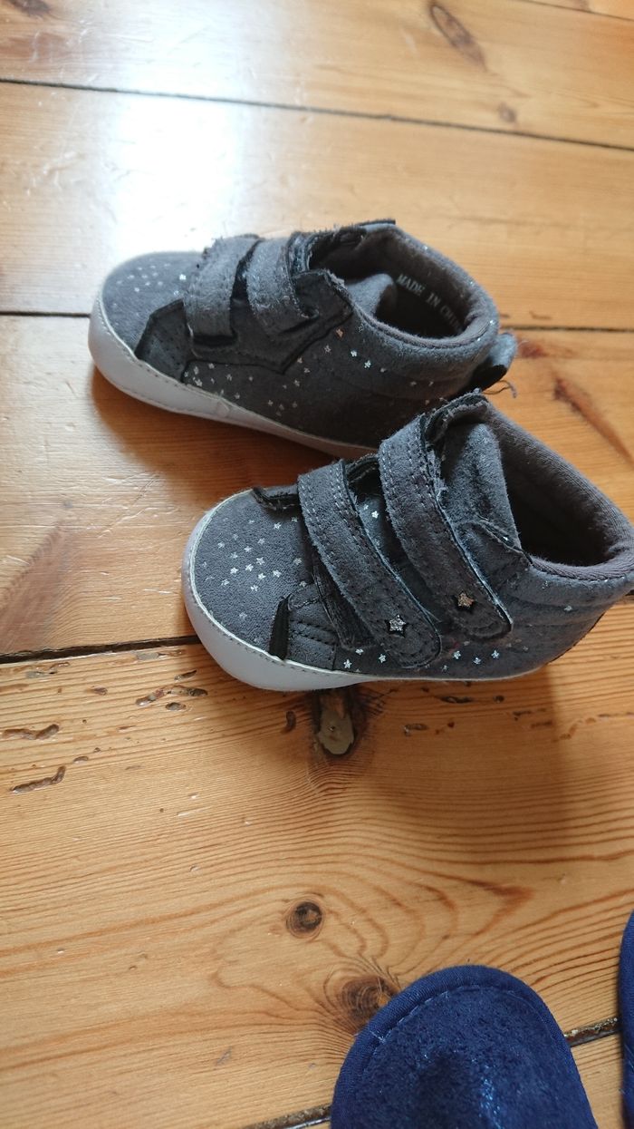 Lot chaussures bébé - photo numéro 4