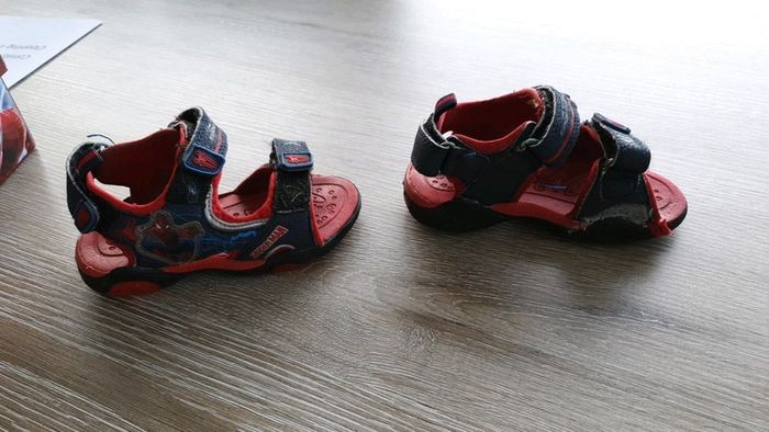 Sandales Pointure 24 - photo numéro 2