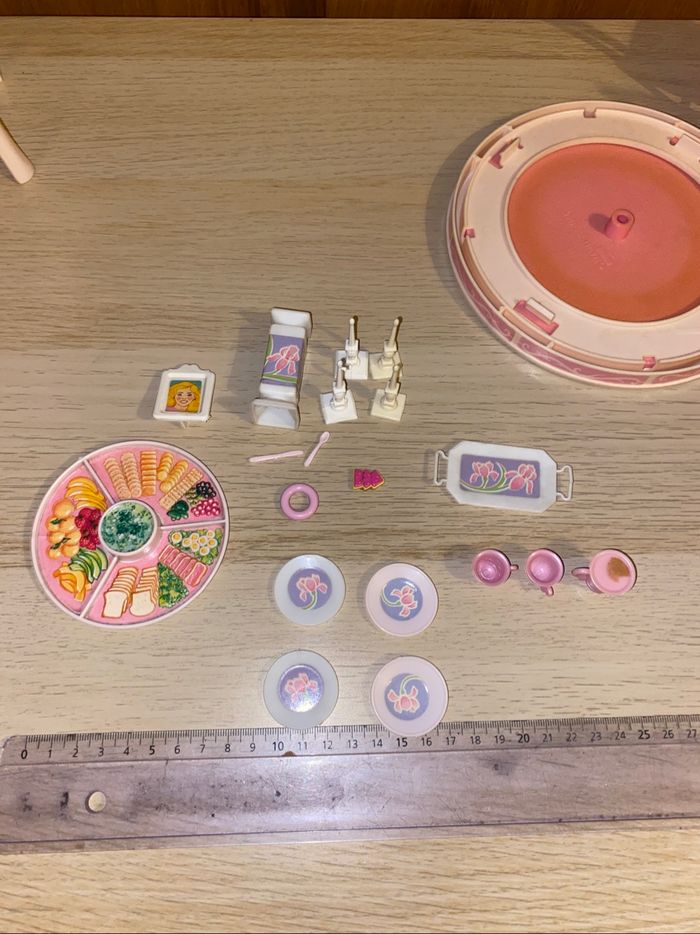 Barbie Mattel poupée 1984 salle manger luxe fashion dining room set vaisselle mobilier - photo numéro 8