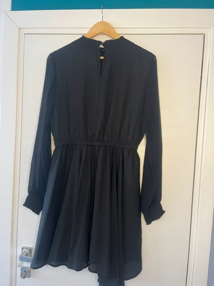 🔹 Robe Noire Élégante – Shein 🔹 - photo numéro 2