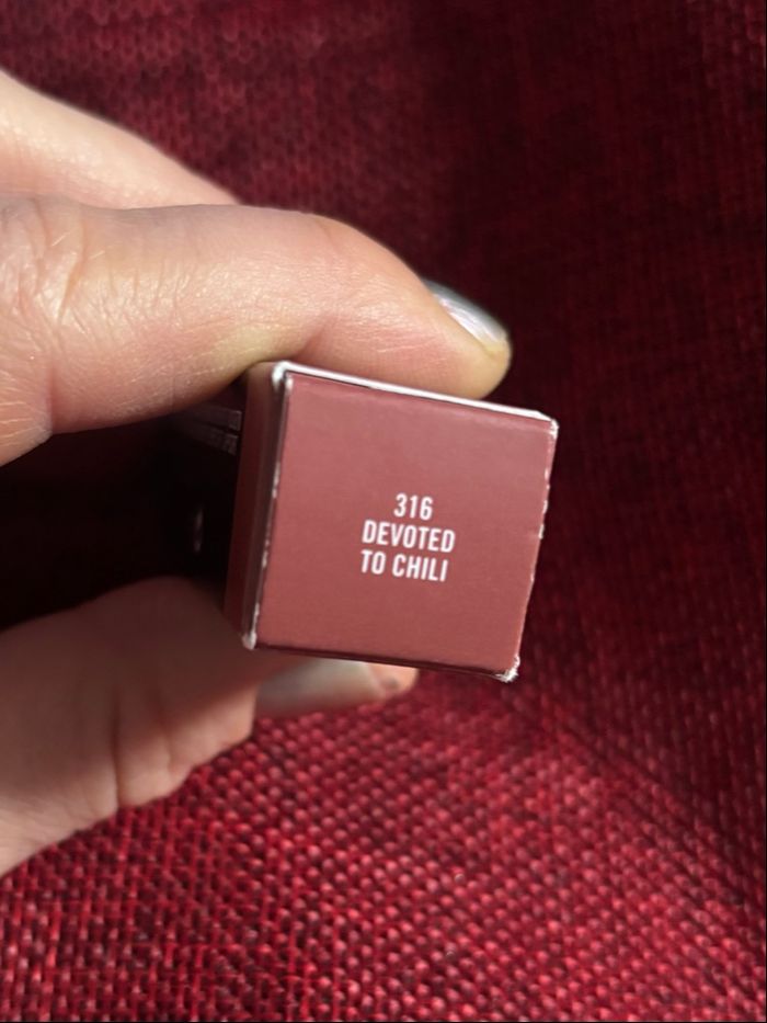 Devoted to Chili rouge à lèvres mat Mac - photo numéro 3