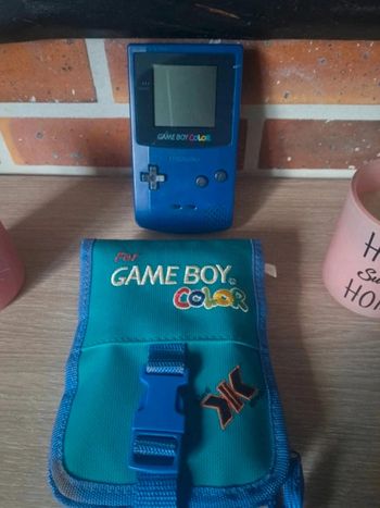 Game Boy Color Violet + Housse rétro officielle – Fonctionnelle 🎮