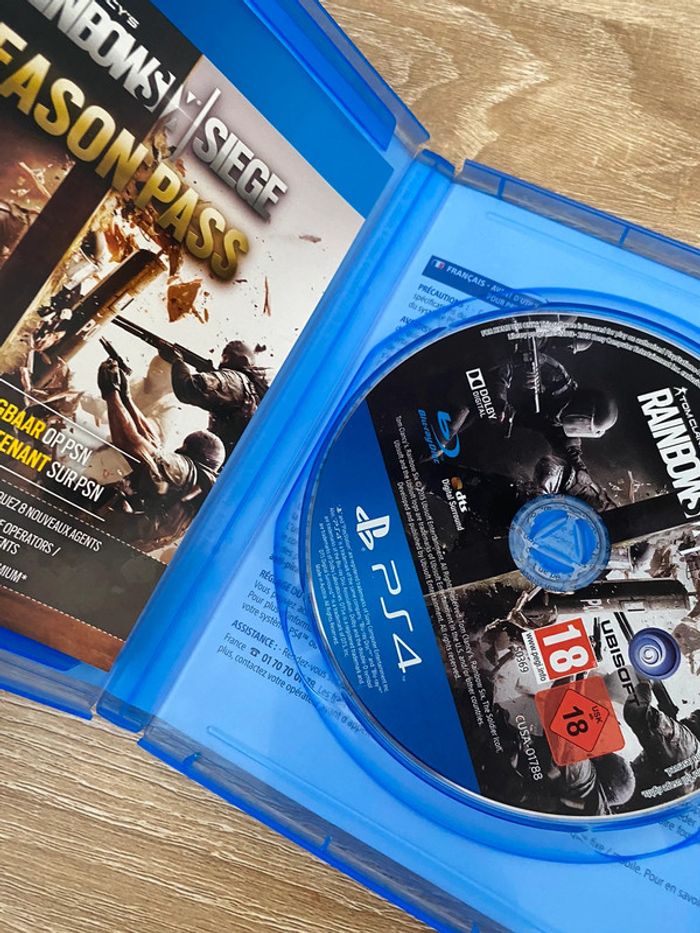Jeu ps4 rainbow six siège - photo numéro 3