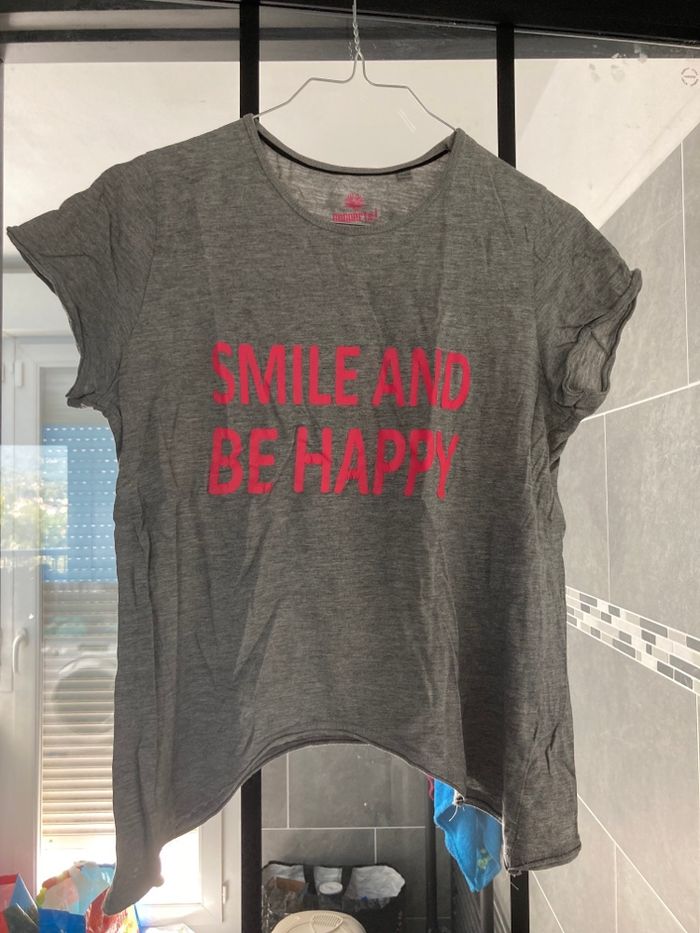 T-shirt gris « smile and be happy »