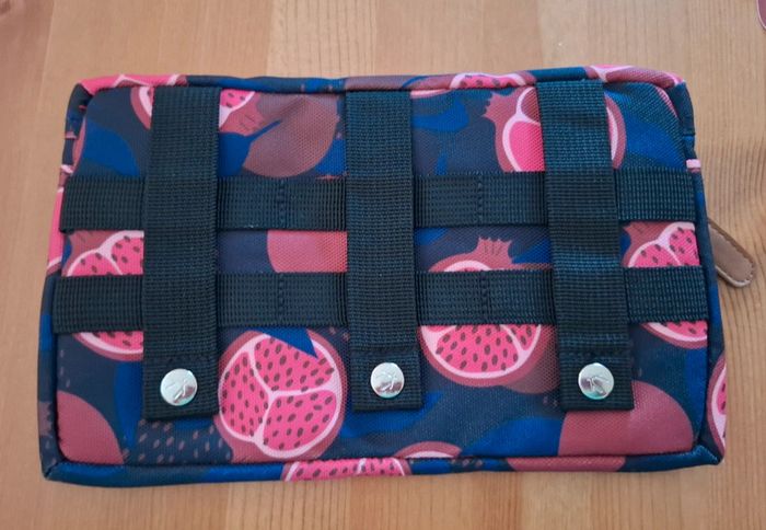 Très belle pochette front Cabaia - photo numéro 2
