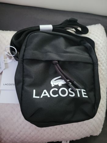 Sacoche Lacoste