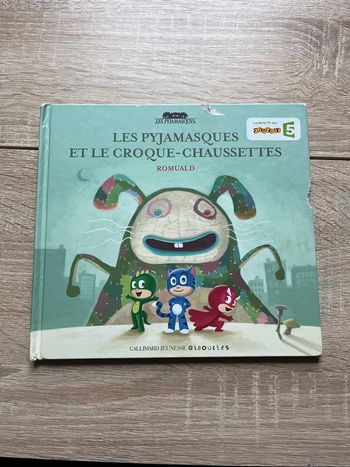 Livre Les pyjamasques et le croque-chaussettes