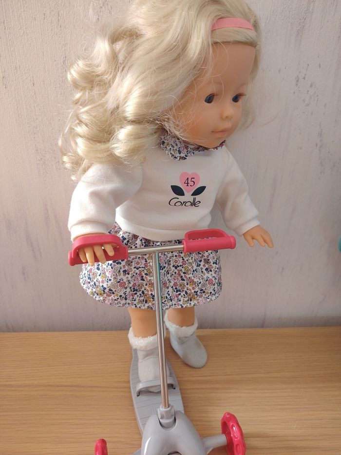 Trottinette corolle - photo numéro 2