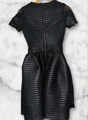 ROBE CHIC MAJE 450€ PRIX MAGASIN