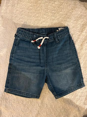 Short coton et polyester H&M 5/6 ans