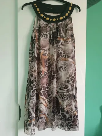 Robe chic imprimé animal et chaînes col avec des strass Taille M