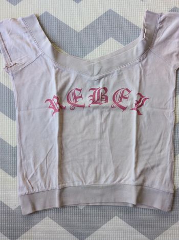 Tee shirt court Tipster