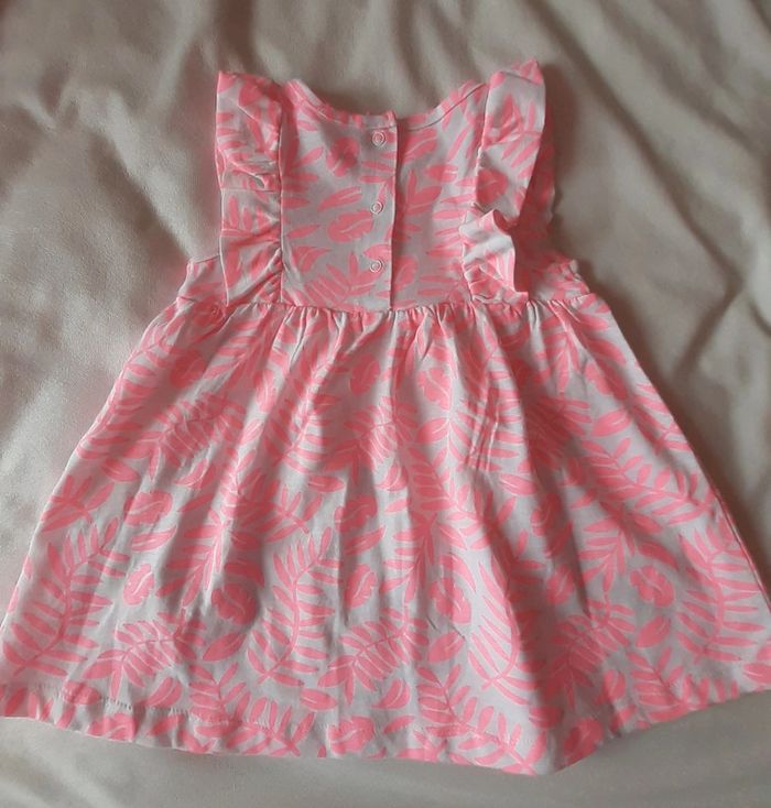 Robe légère 12 mois - photo numéro 2