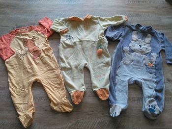 Lot pyjamas 6 mois