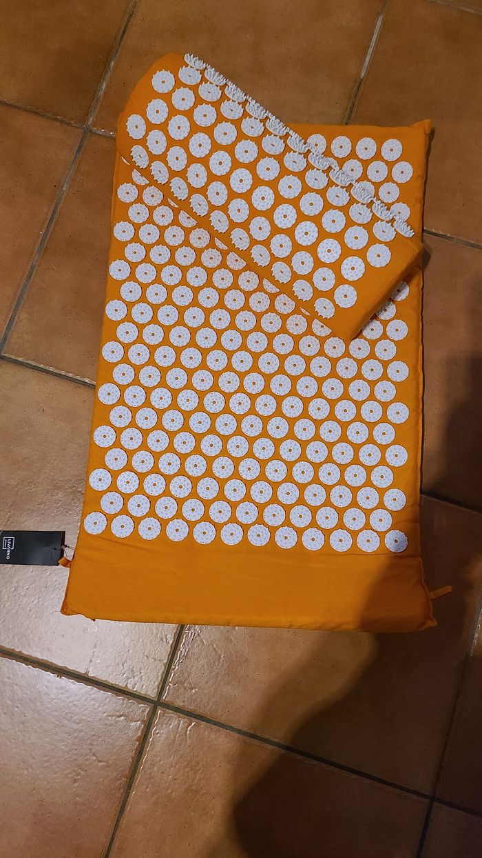 Ensemble de Massage avec Tapis d'acupression et Oreiller - .Tapis de Sol d'acupuncture .Soulager sci - photo numéro 1