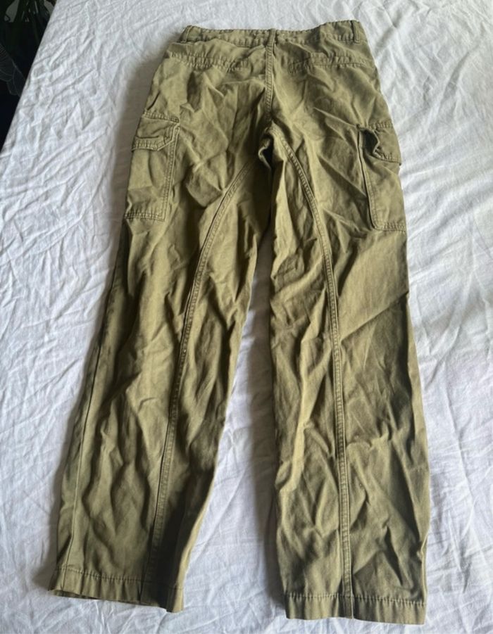 Cargo vert kaki - photo numéro 2