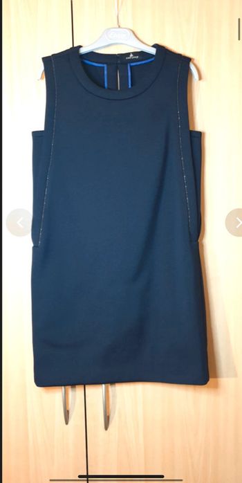 Neuve Superbe robe marine taille 38 one step