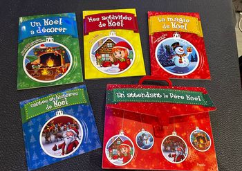 Livre autocollant de Noël