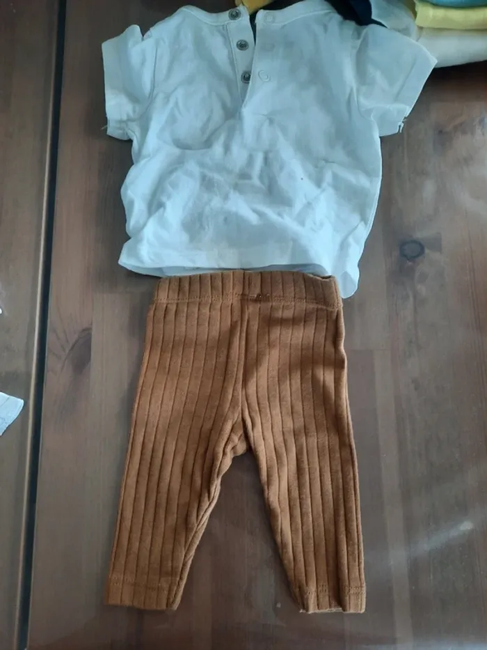 Tenue 1 mois mixte - photo numéro 2