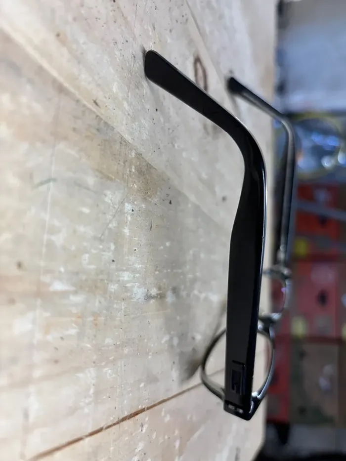 Boîte + lunette Gucci - photo numéro 3