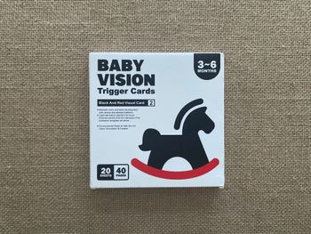Cartes de stimulation visuelle pour bébé Montessori