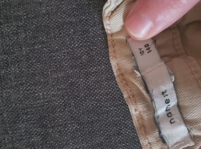 2 jeans large fille 10 ans - photo numéro 9