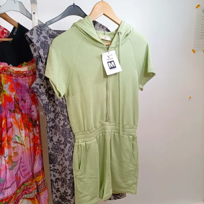5 robes taille M très bon état lot LOT020 - photo numéro 2