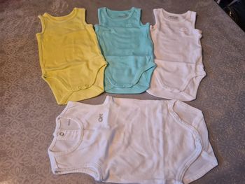 Lot de 4 bodys orchestra 3 mois